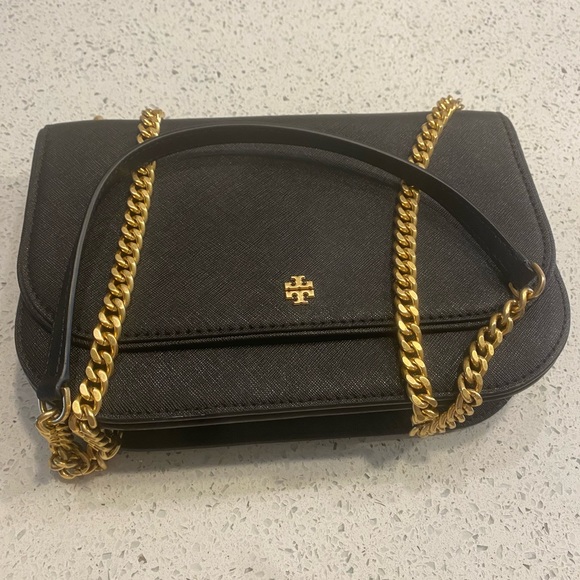 Tory Burch black bag with gold chain - Picture 3 of 9